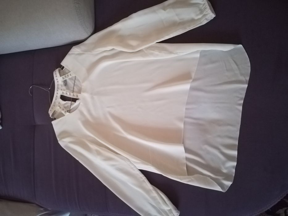 Дамска едноцветна  риза