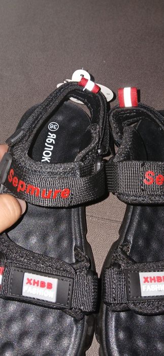 Продам детские сандали