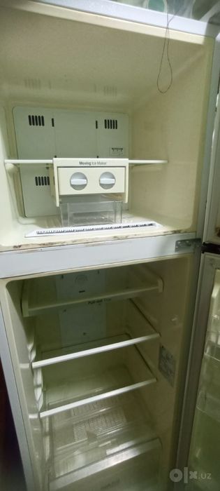 Продается Холодильник LG