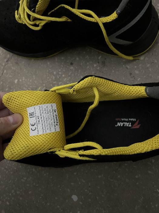 спецобувь с металлическом  носком