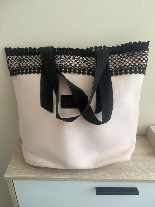 Дамски чанти (Коледен подарък за любим човек)