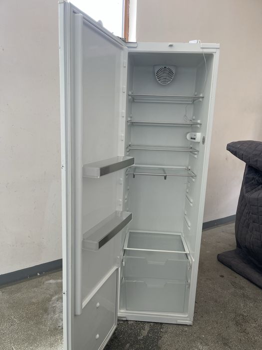 Хладилник за вграждане