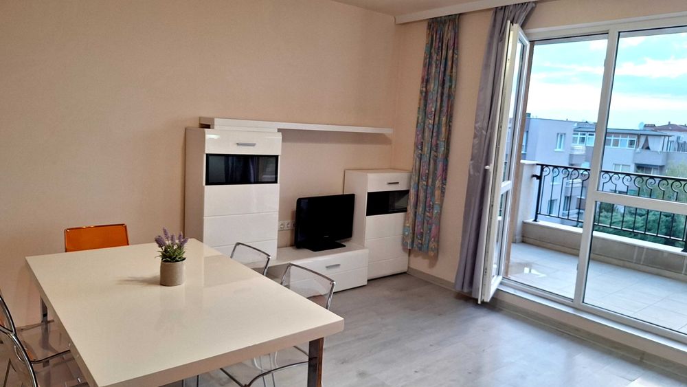 Дава се под наем Двустаен апартамент в Пловдив, Коматевски възел - 72 кв.м за 408 € - Снимка #4