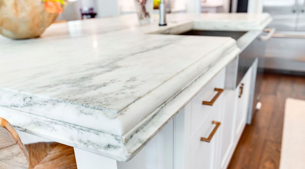 Столешница из натуральной камня мрамор и гранит