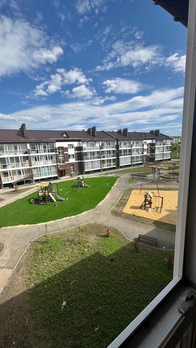 Продам 4-х комн квартиру