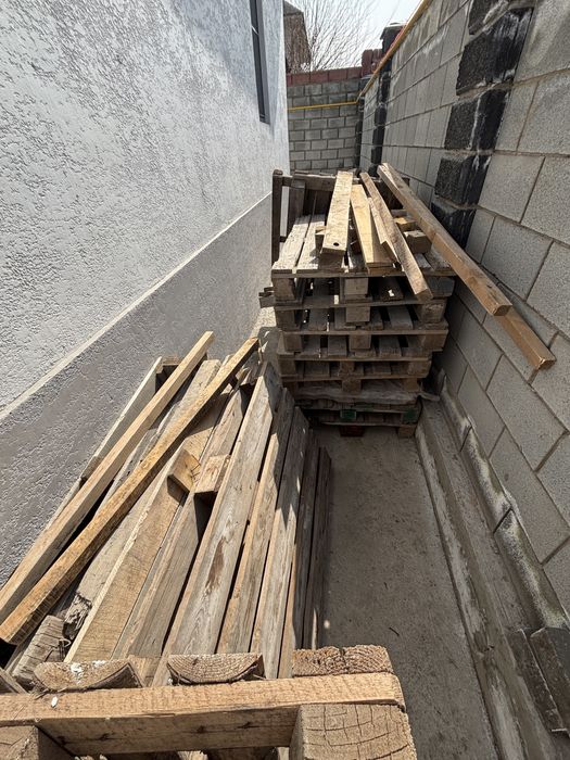 Поддоны б/у, недорого