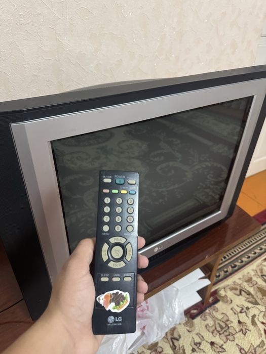 Продам телевизор