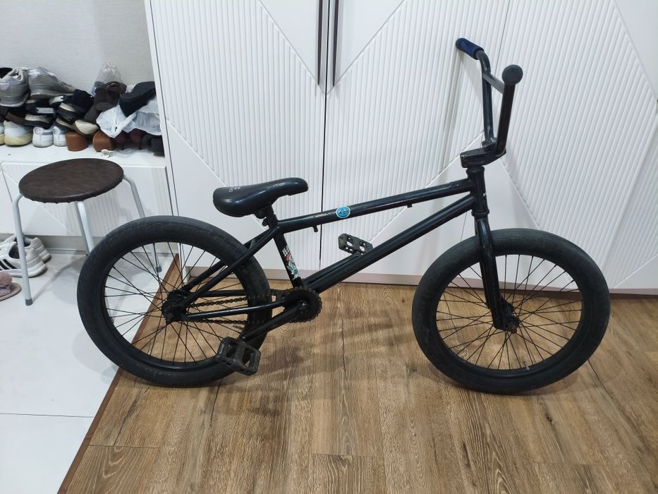 Bmx в нормальном состоянии почти фулл сборка харо
