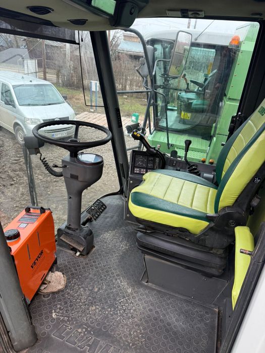 Combina Claas Medion