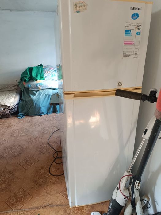 Продам холодильник!