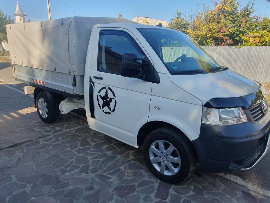 De vanzare VW T5  3 locuri  2.5 TDI  TRACTIUNE 4x4 2009  Euro 4 Recent adus Germania Impecabila