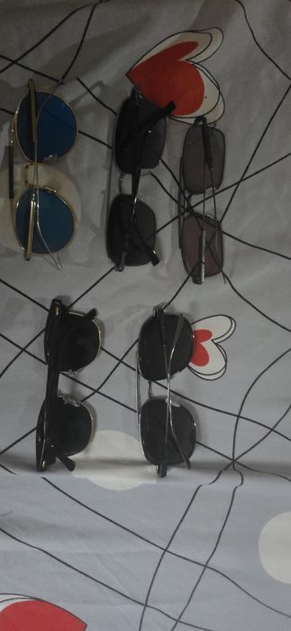 Ichelari diferite branduri