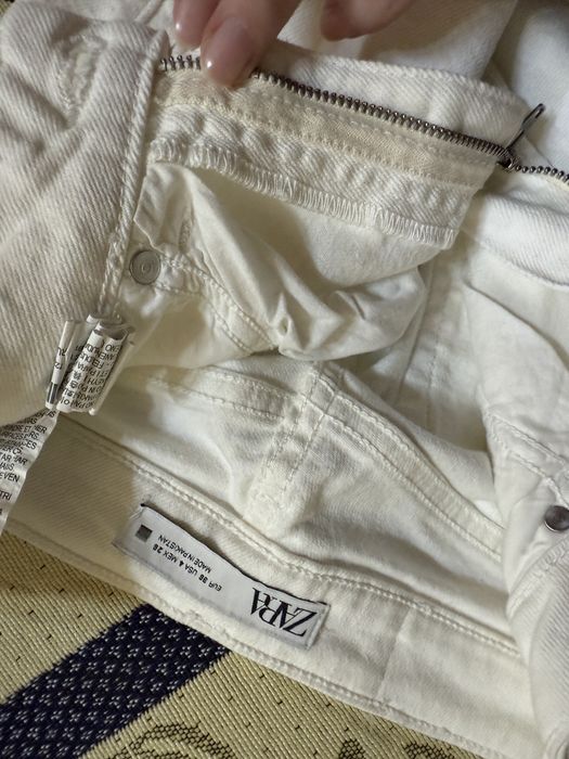 Белые клеш джинсы Zara