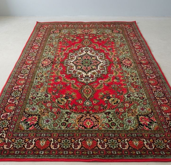 Продам ковер 2×3 м новый