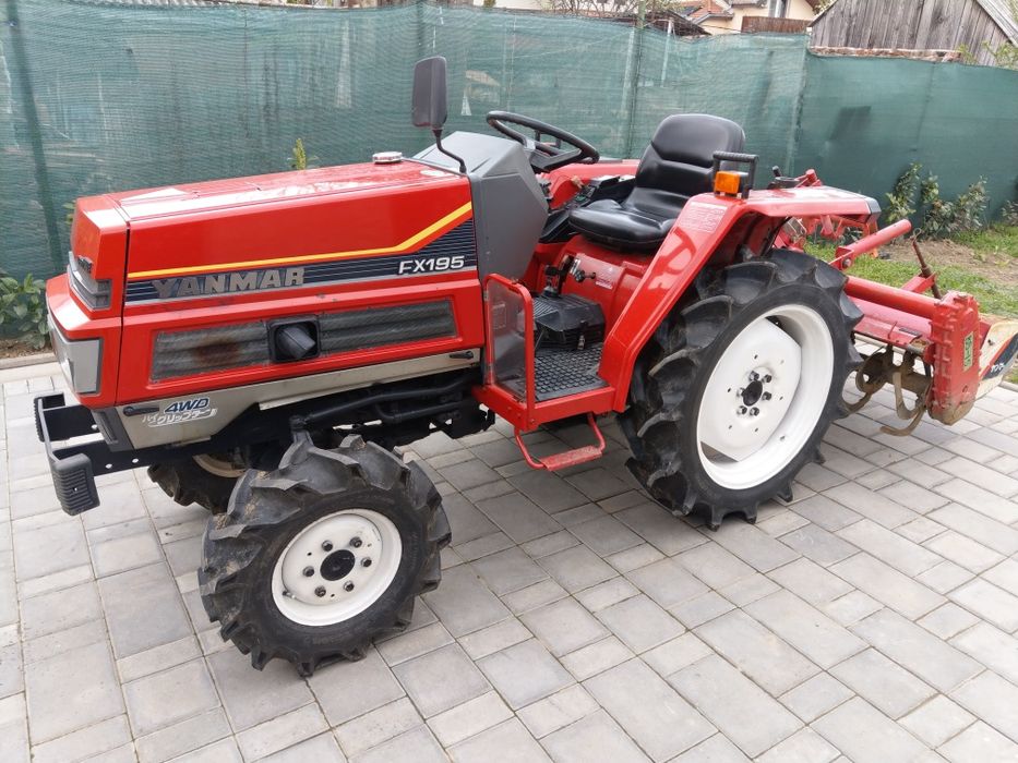 Tractor Yanmar 19 cp