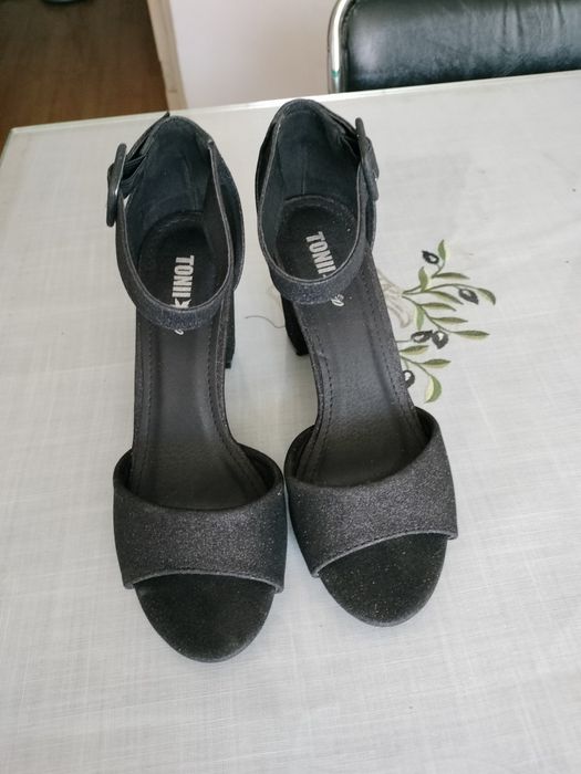 Sandale elegante cu sclipicii