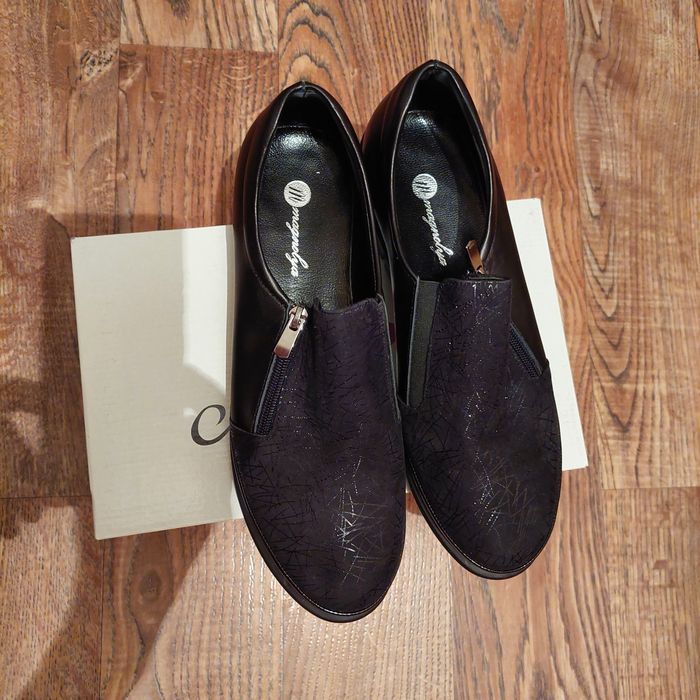 Обувь женская, кожа