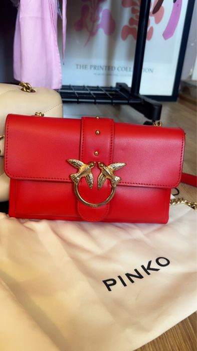 Червена чанта Pinko