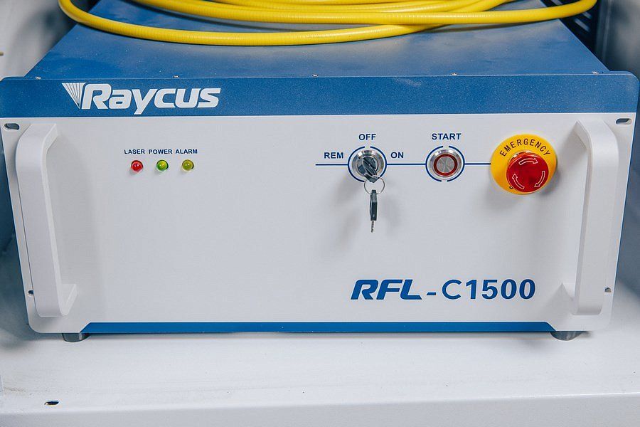 Оптоволоконный лазер по металлу