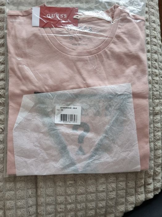 Оригинална тениска Guess  Xs