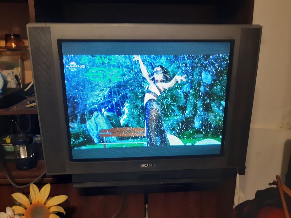 Телевизор Сони Тринетрон