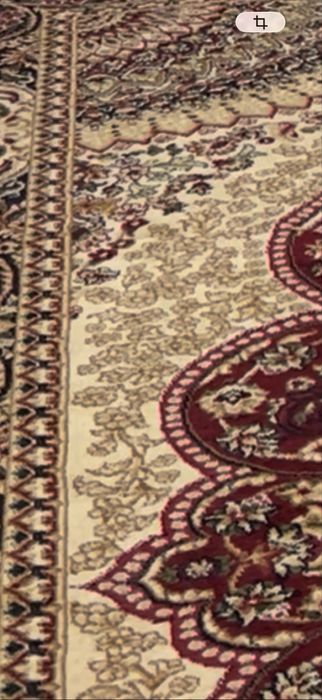 Гилам сотилади яхши холатда хар бир донаси 75 доллирдан калин гилам