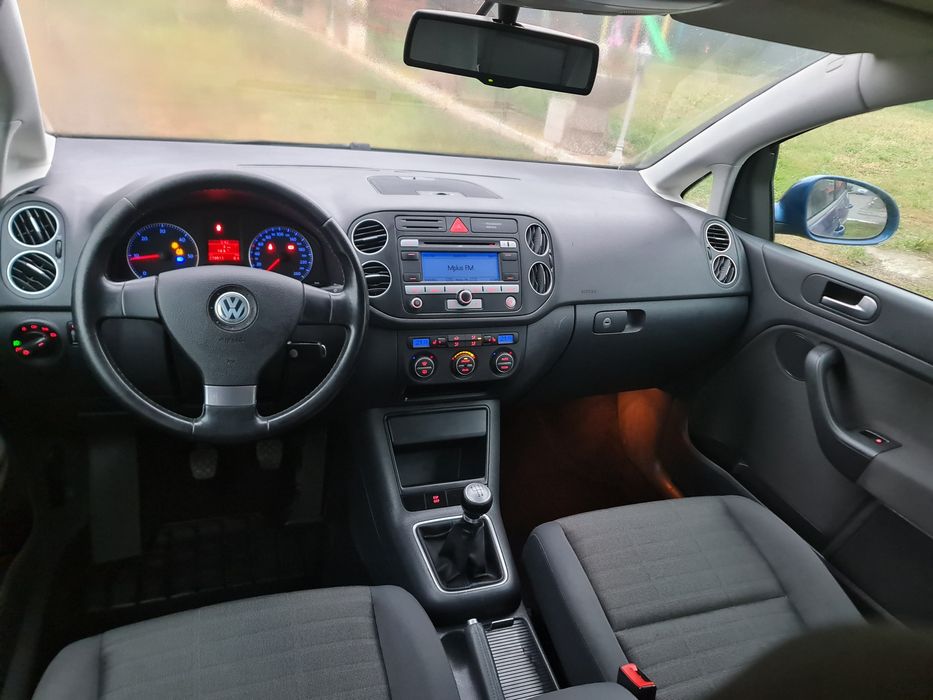 Vând Golf Plus 1.9 Diesel-BLS 2008