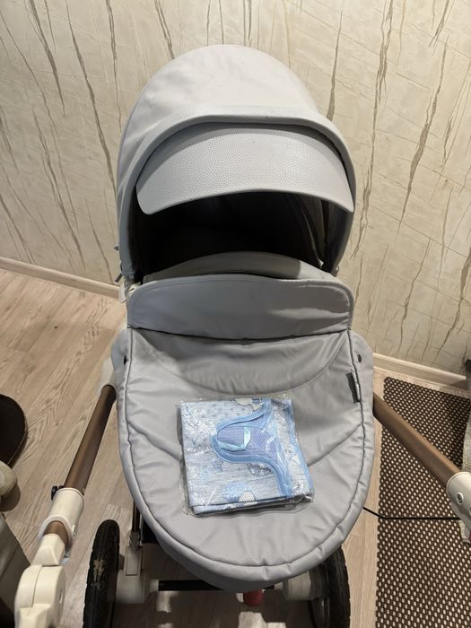 Продам коляску в хорошем качестве