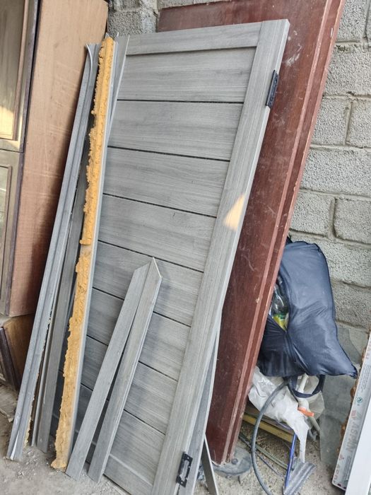 Дверь    Есиктер