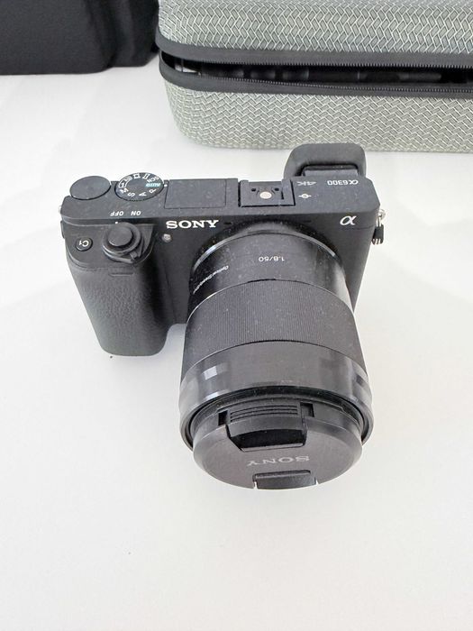 Sony Alpha6300, accesorii, trepied, assist display, microfon Rode