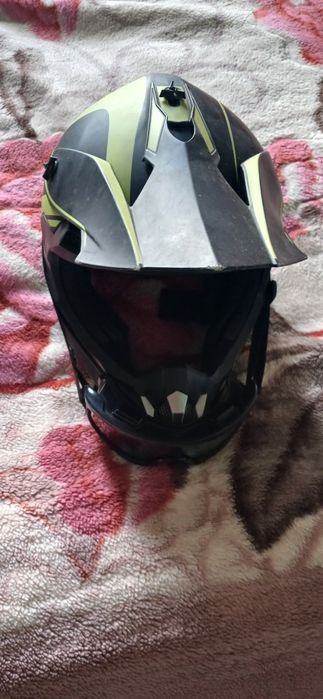 Продам шлем в хорошем состоянии