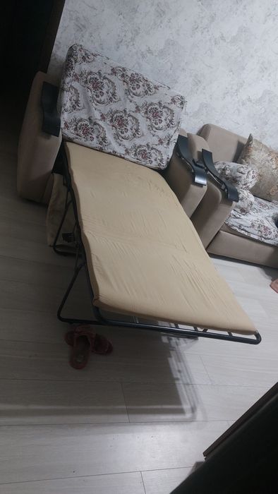 Диван с креслами