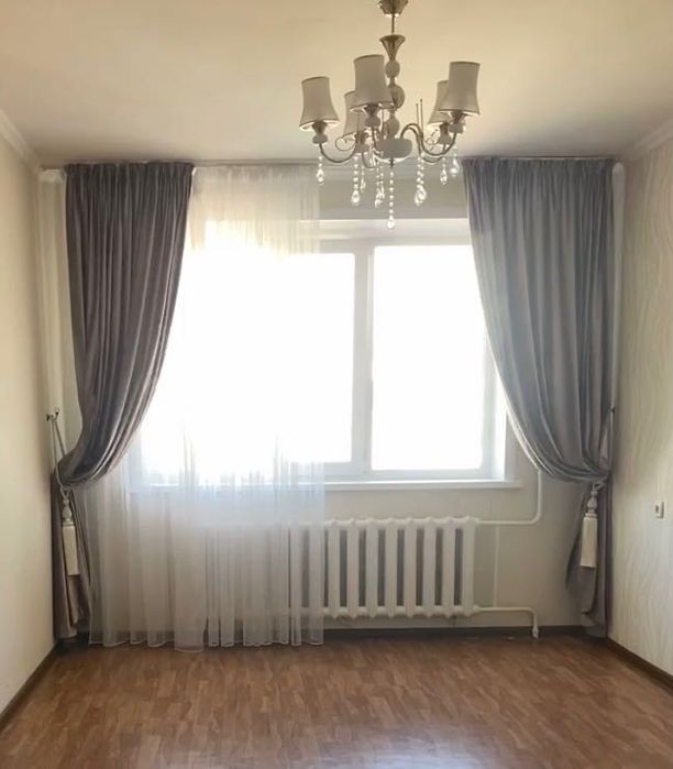 Продам люстру 5рожковую