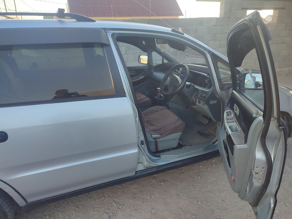 Honda Одессей сатылады