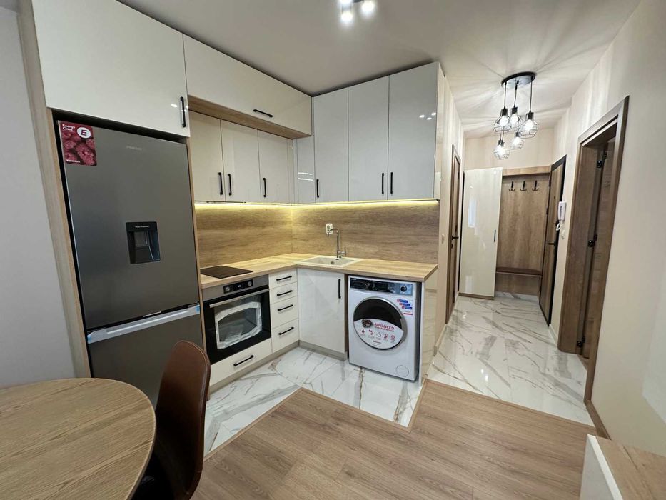 Продава се Тристаен апартамент в Пловдив, Мараша - 107 кв.м за 2795 €/кв.м - Снимка #11