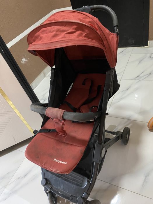 Коляска буу 15000 тенге