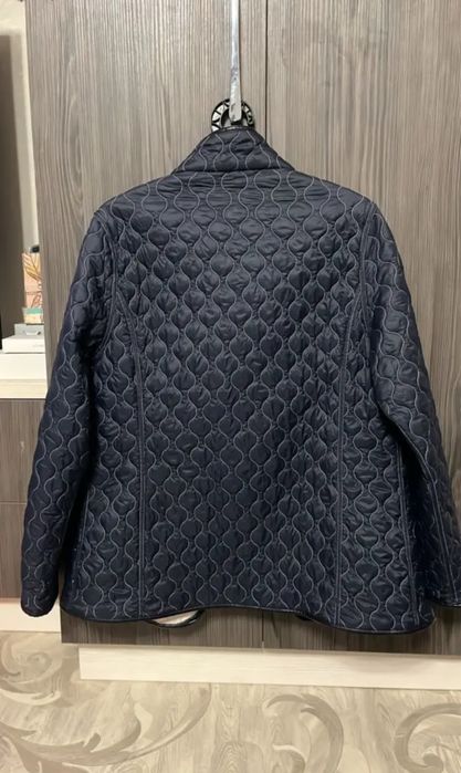 Курточка легкая