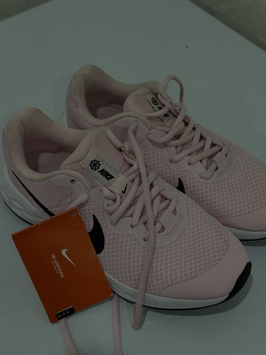 Кроссовки оригинал