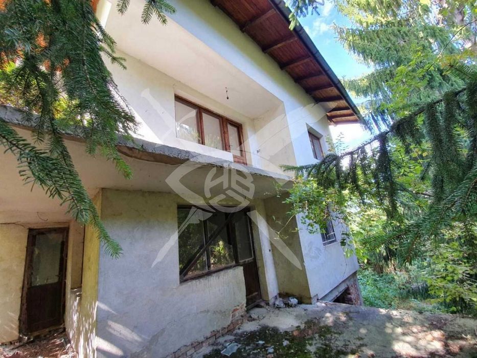 Продава се Къща в София, Бояна - 200 кв.м за 5000 €/кв.м - Снимка #2