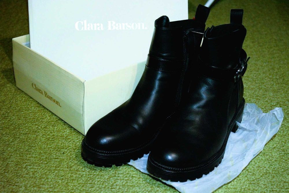 Дамски боти номер 42 CLARA BARSON