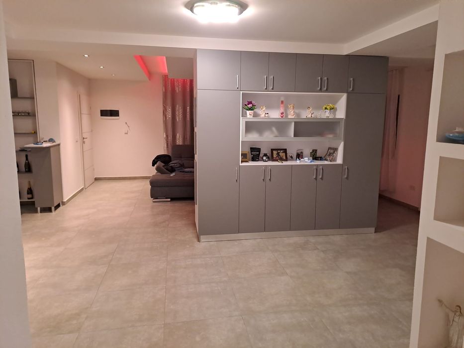 Vand casa tip duplex
