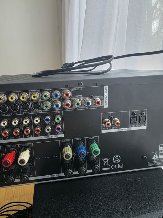 Bose Acoustimass 6 seria 3 + Harman Kardon AVR 138