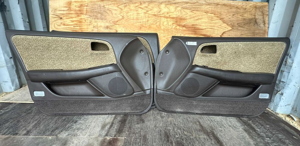 Обшивки дверей комплект Toyota Mark 2, Chaser 90, оригинал из Японии