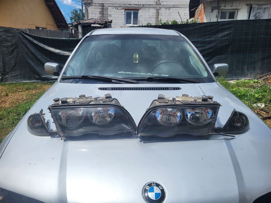 Vând faruri cu semnalizari bmw e46