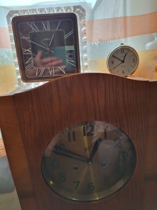 Продам часы с боем.