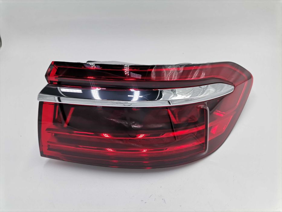 Нов 4N0945208R Audi S8 A8 4N D5 OLED Десен Стоп