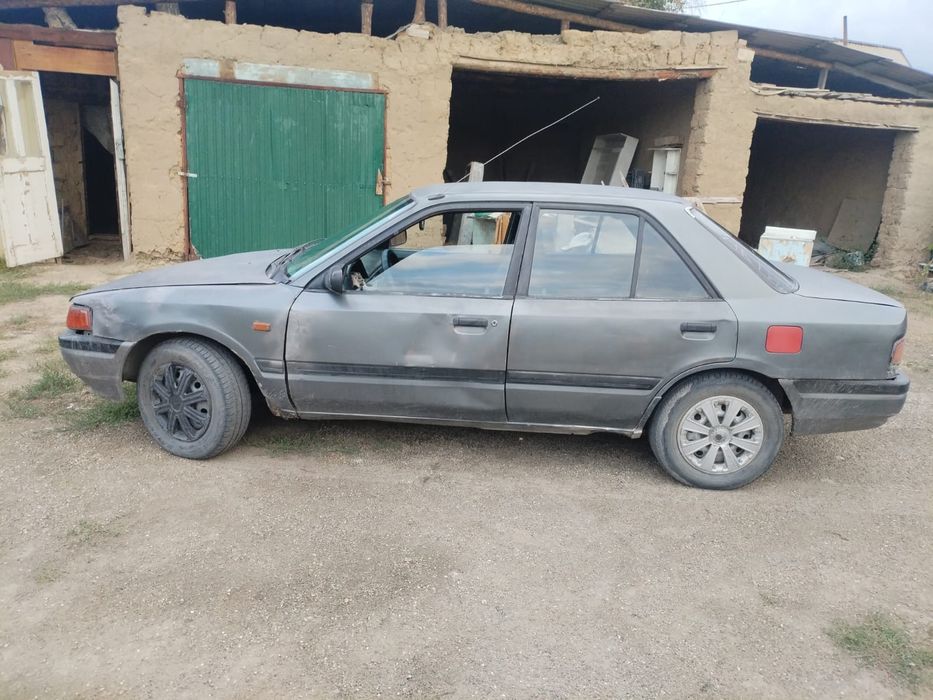 Продам на ходу мазда