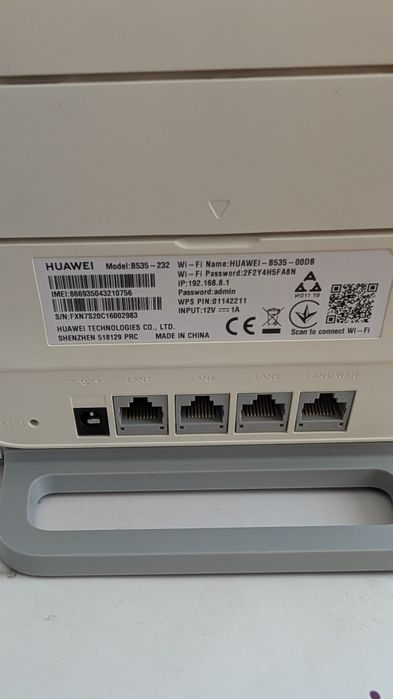 Huawei 4G Router 3 Pro (B535-232) Wi-Fi Dual-Band / Unlocked 4G Modem