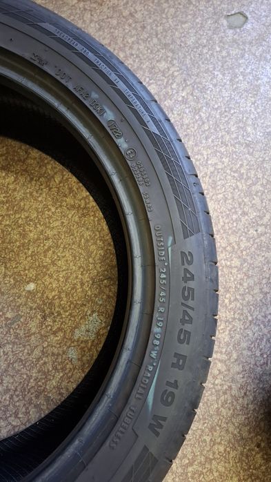 2бр летни гуми Continental SportContact 245 45 19