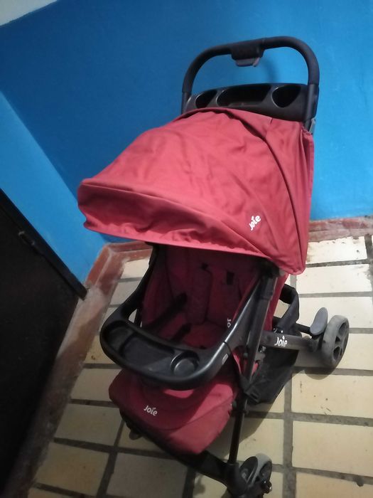 Б/У Детская коляска раскладная